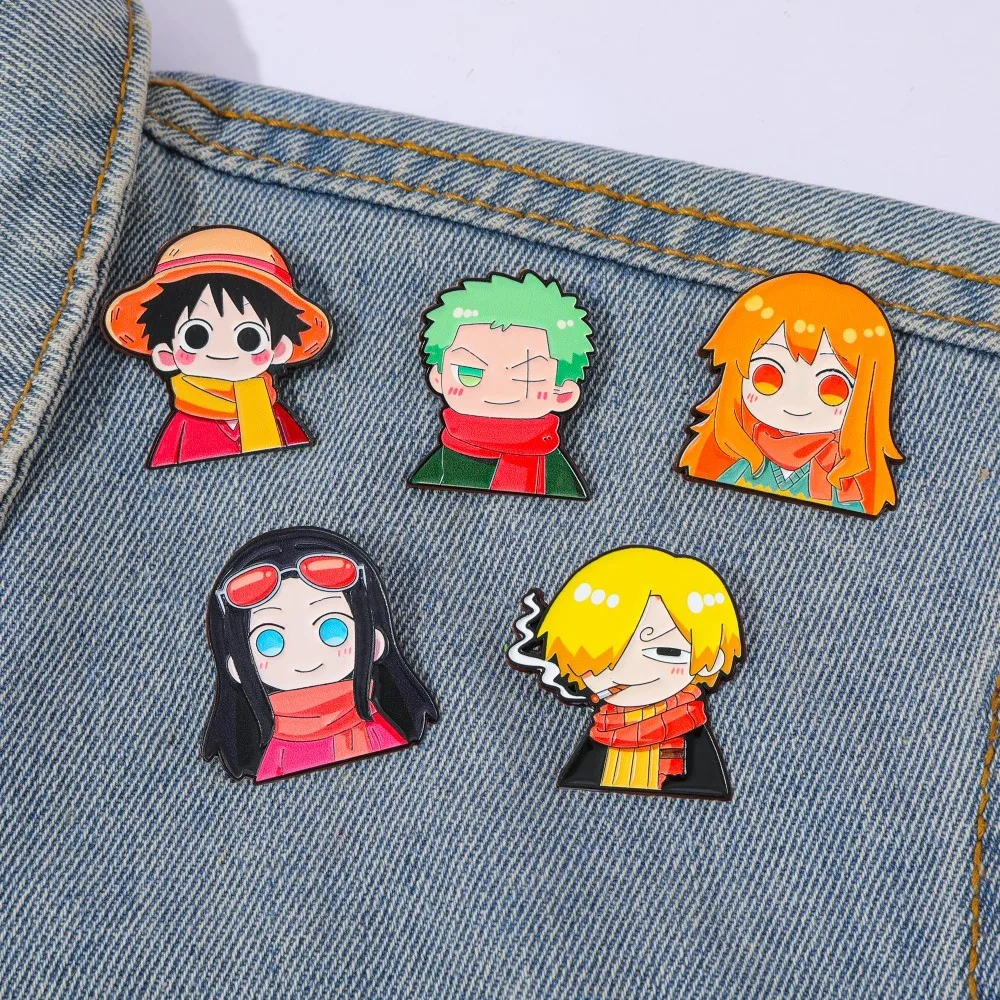 5個入り 可愛いアニメ漫画ブローチ 面白いナミ ルフィ ゾロ - Anime Cosplay One Piece のレビューと価格